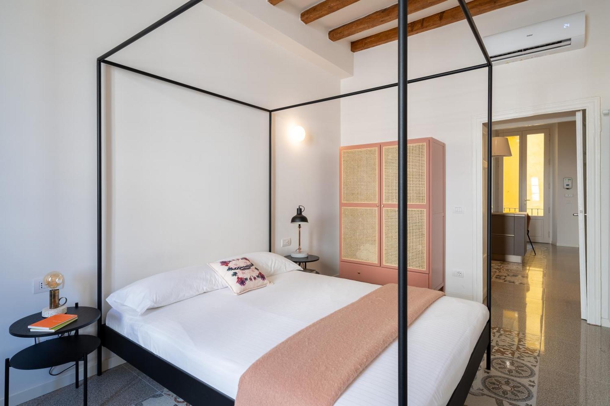 Navigli - Vigevano 45 & Casale 3A Studios Milaan Kamer foto